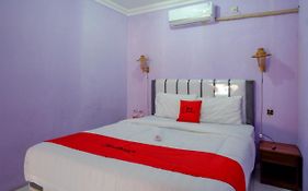 Reddoorz Near Goa Jatijajar 2